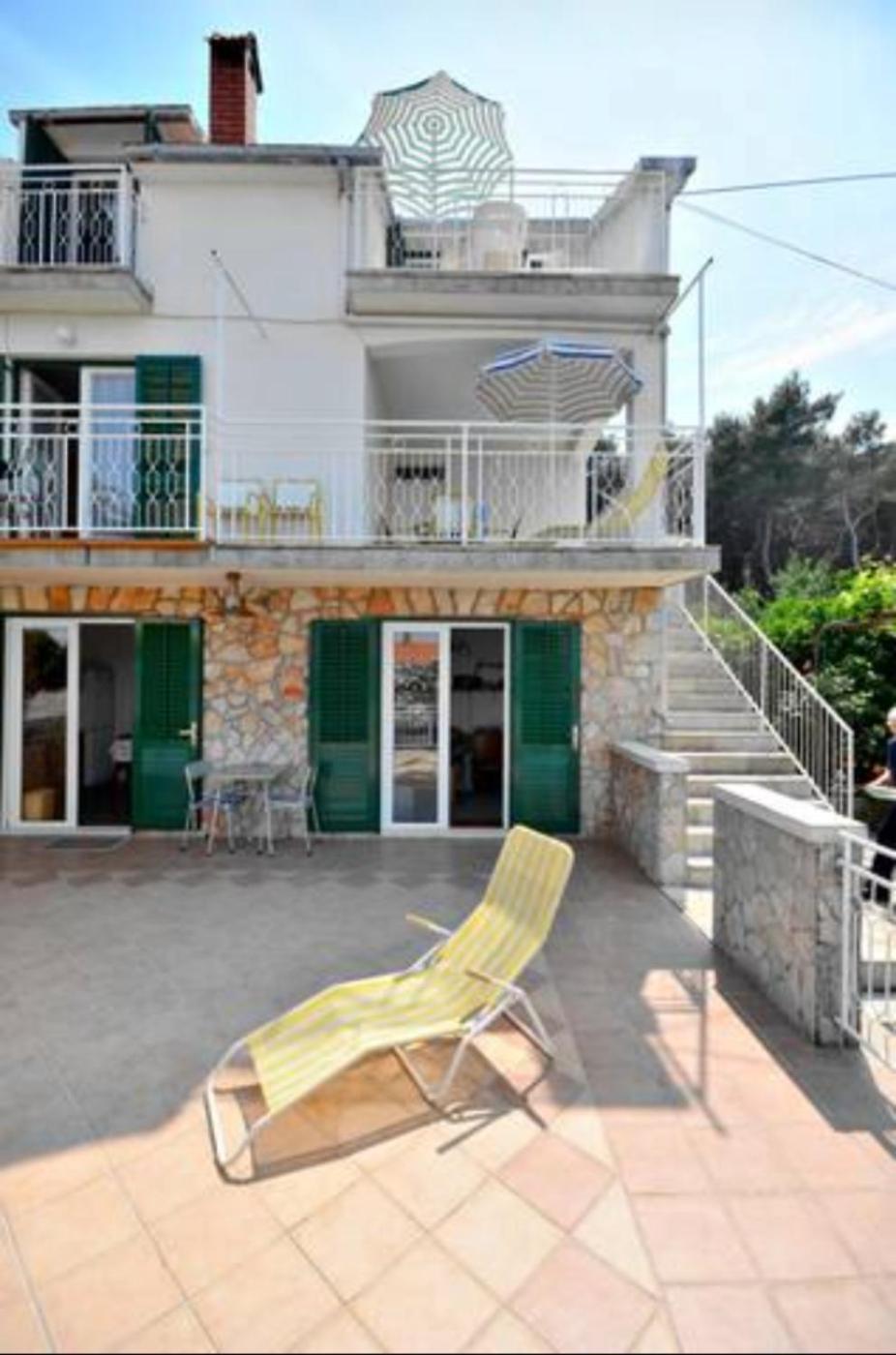 Apartment Bozikovic - Jelsa - Vitarnja Luaran gambar